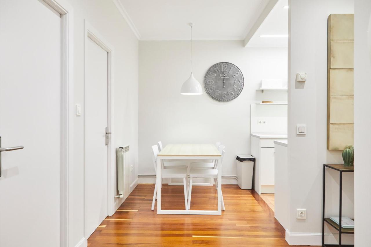 San Martin Apartment By Basque Homes San Sebastian Bagian luar foto