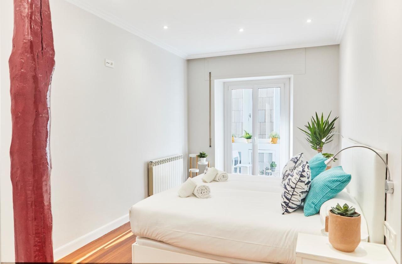 San Martin Apartment By Basque Homes San Sebastian Bagian luar foto