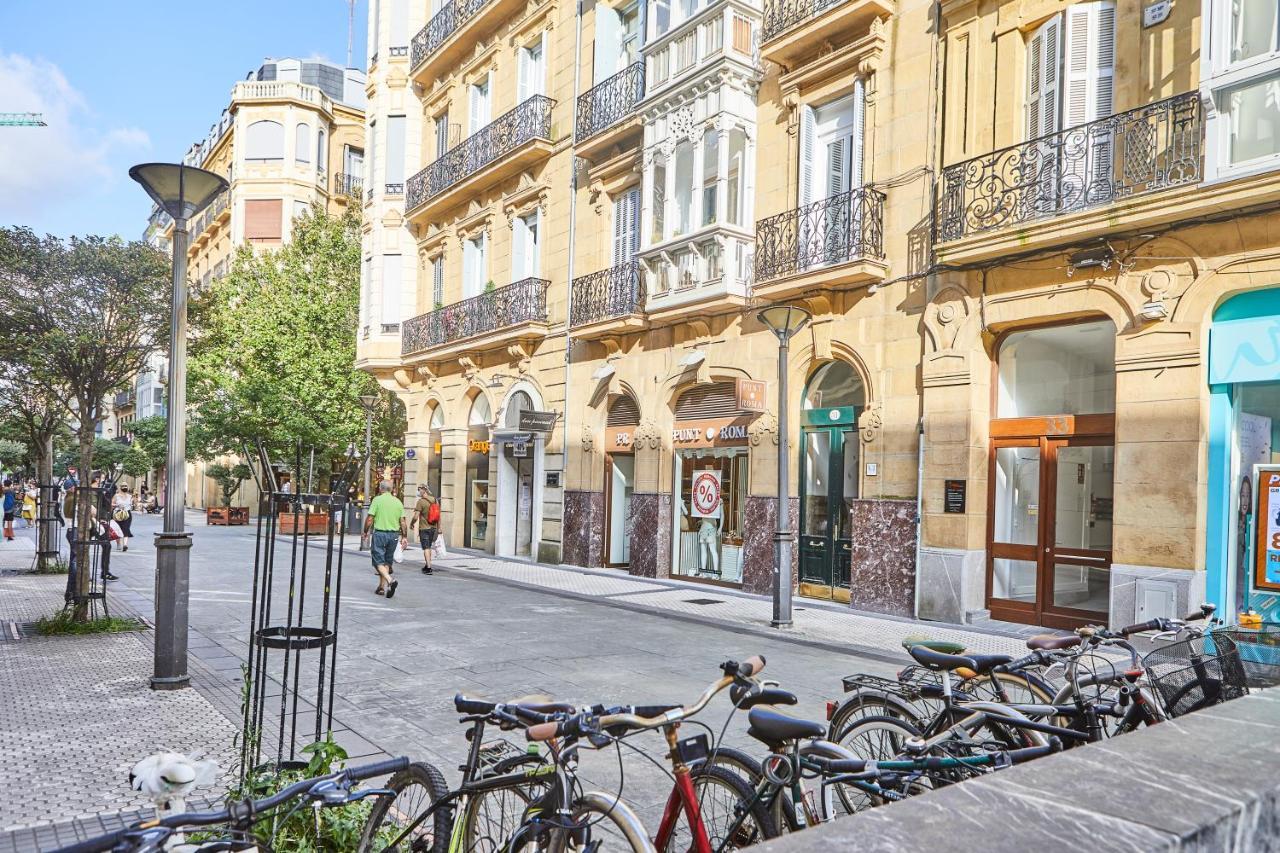 San Martin Apartment By Basque Homes San Sebastian Bagian luar foto